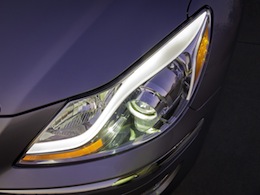 2012 Hyundai Genesis Sedan R-Spec 5.0 V8 headlight
