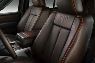 15Expedition-KingRanch_seats_HR