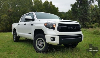 2015-Toyota-Tundra-bt-txGarage-037