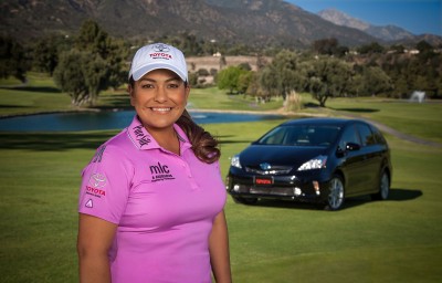 Pro Golfer Tees Off to Increase Toyota Gift to Hispanic Scholarship Fund