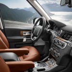 Inside the 2016 Land Rover LR4