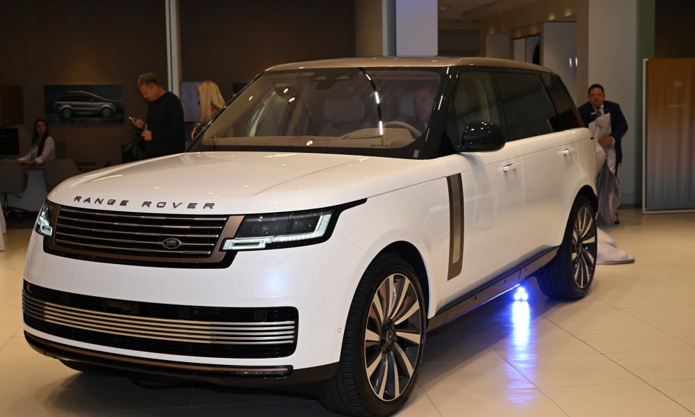 IT’S ALL NEW – THE NEW RANGER ROVER | txGarage