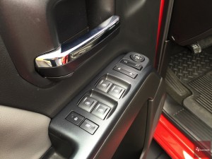 2015-Chevrolet-Silverado-1500-4x4-019 