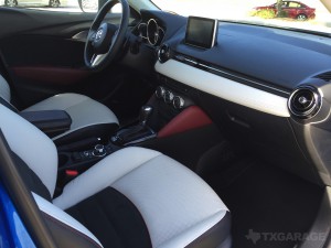 2017-Mazda-CX3--028